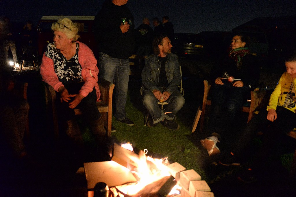 ../Images/Onderdelenmarkt op De Strandwal 010.jpg